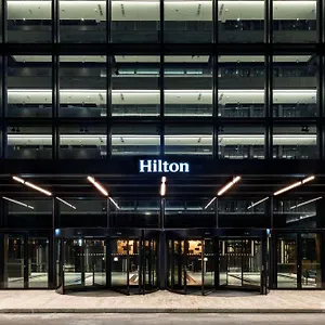 **** Otel Hilton Eur La İtalya